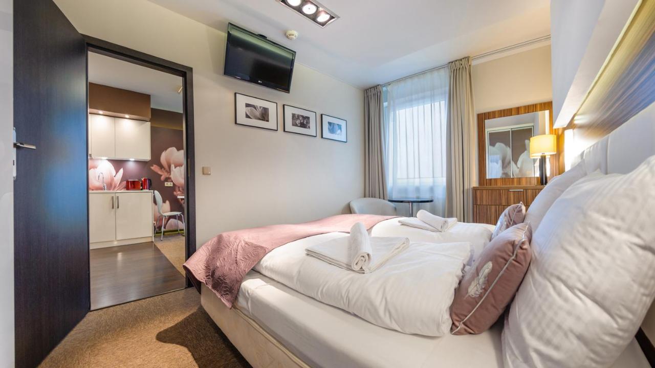 Apartamenty Sun & Snow Kosciuszki Kołobrzeg Exterior foto